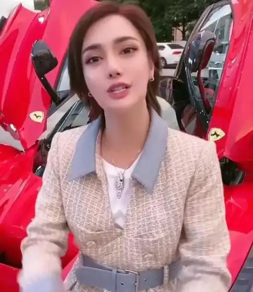 网红界雌雄难辨的网红不止辛巴的徒弟时大漂亮还有他