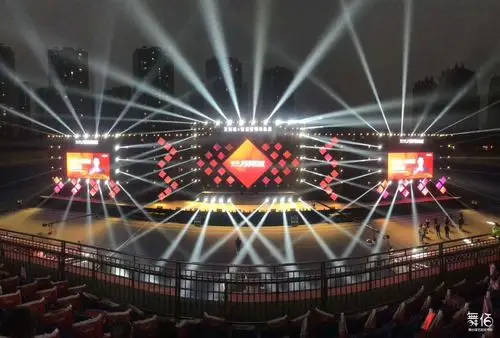 91/户外/地砖屏/透明屏-舞台灯光设备租赁_舞美音响背景租赁_舞台搭建