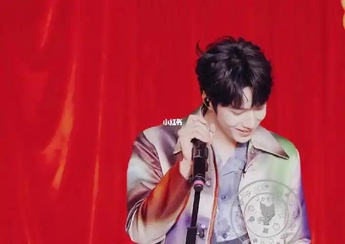 刘耀文生日壁纸分享原图巨巨巨好看