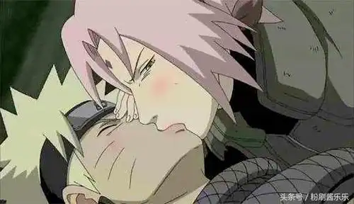火影3大接吻镜头鸣人不仅吻过小樱雏田但只有和他的吻成经典