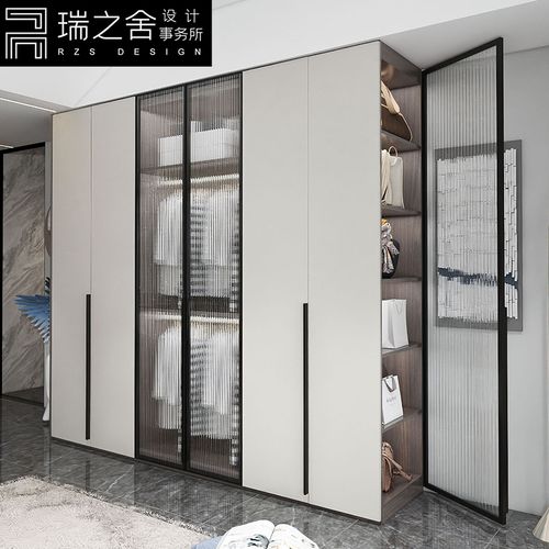 衣柜现代简约卧室轻奢高光实木整体定制高端家用大衣橱衣帽间组合