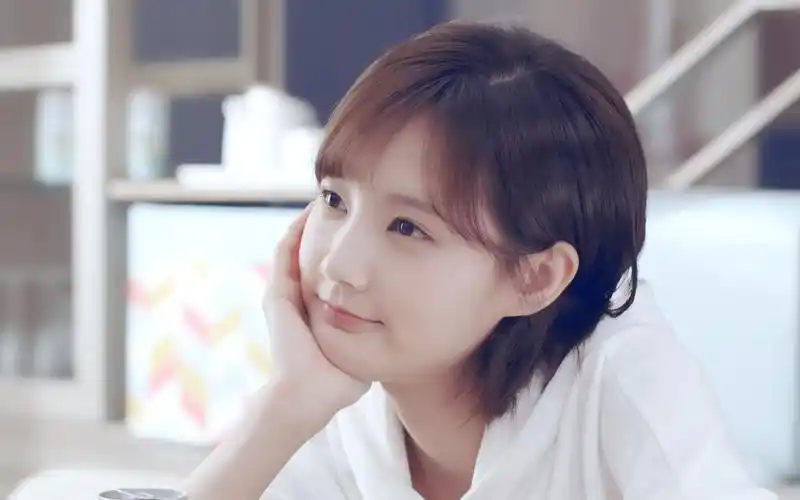 男孩子都喜欢看女孩子笑的原因,李一桐笑眼弯弯,太女友感了