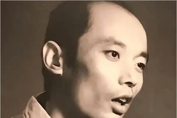 葛优晚年孤单,67岁无子女陪伴,父母已逝,妹妹远美难聚首!