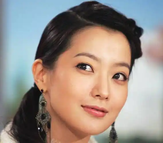 金喜善近照曝光41岁的她令人心动