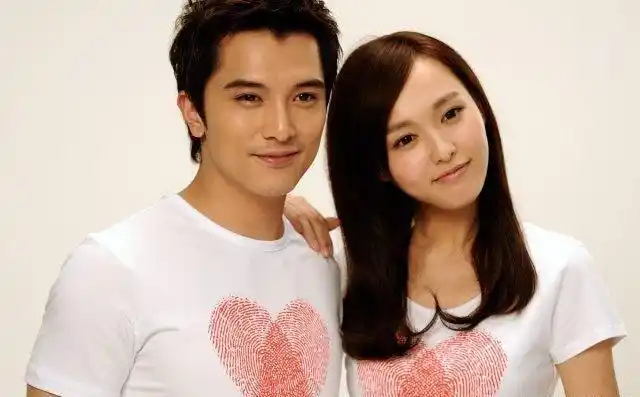 被张钧甯拒绝认爱后邱泽公开祝福前女友杨丞琳结婚唐嫣要小心