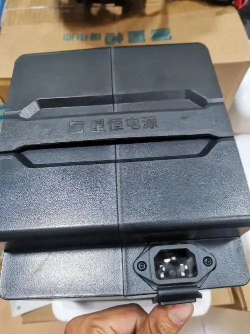 星恒锂电池g和c