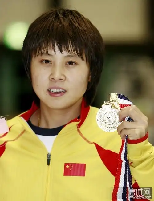 奥运冠军到董事长,她两次被开除出国家队,投资8000万开公司