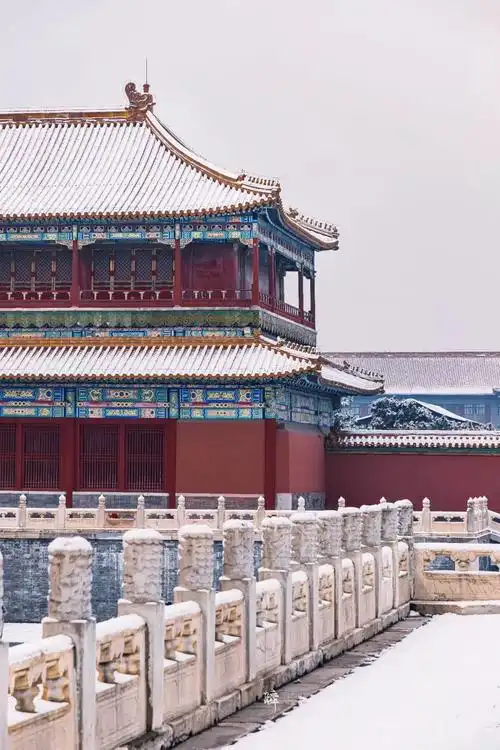 雪让故宫变回紫禁城