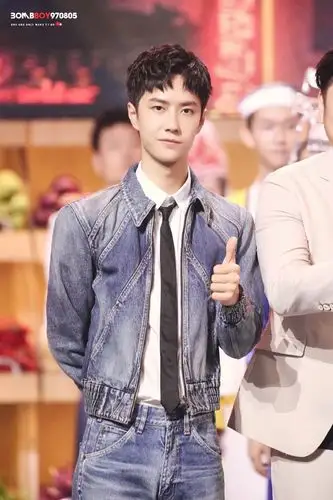 王一博壁纸这颜值也真的太绝了冷起来特别酷笑起来特别甜