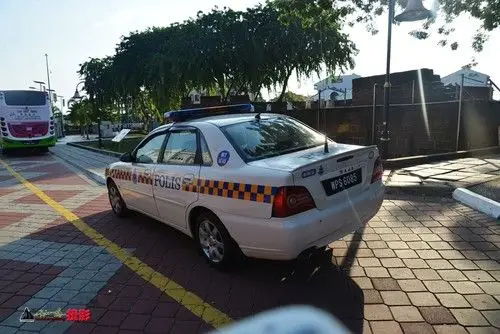 马来西亚交警的警车