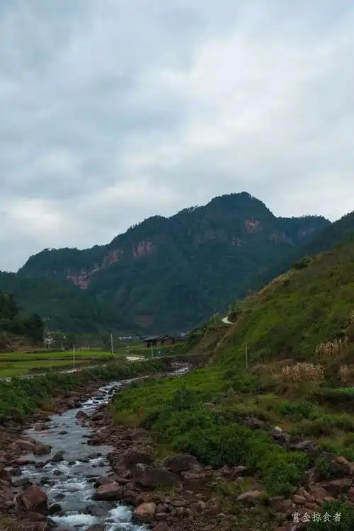 358_八百里凉山里总有一处与众不同