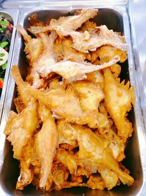 炸偏口鱼—张吉勇