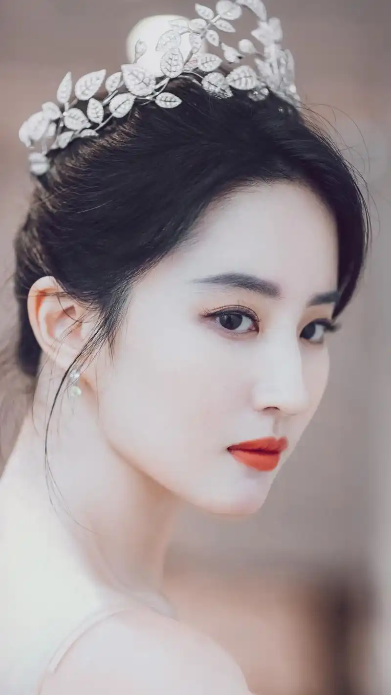 「壁纸分享」刘亦菲精美壁纸,你喜欢哪一张?