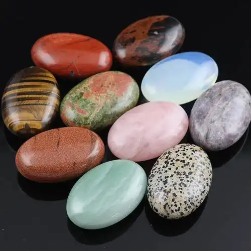 椭圆形宝石水晶担心口袋能量棕榈石,可以定制,6厘米大