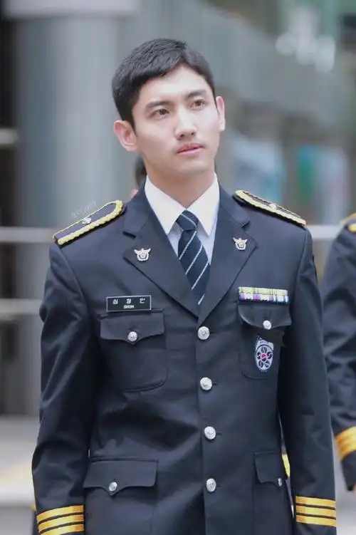 160606 参与顕忠日庆祝活动的 #沈昌珉# cr:... 来自noodle_10108 -