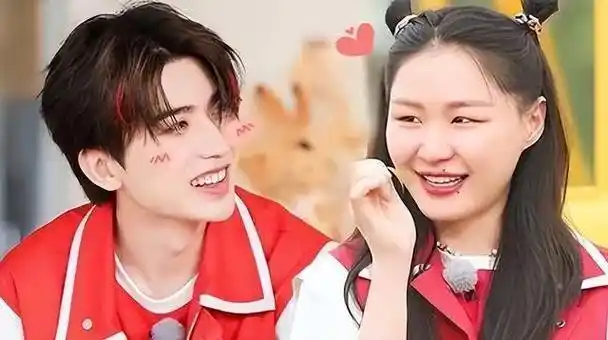 再被曝和17岁女生恋爱,熊抱亲密照曝光,蔡徐坤回应:不是我!