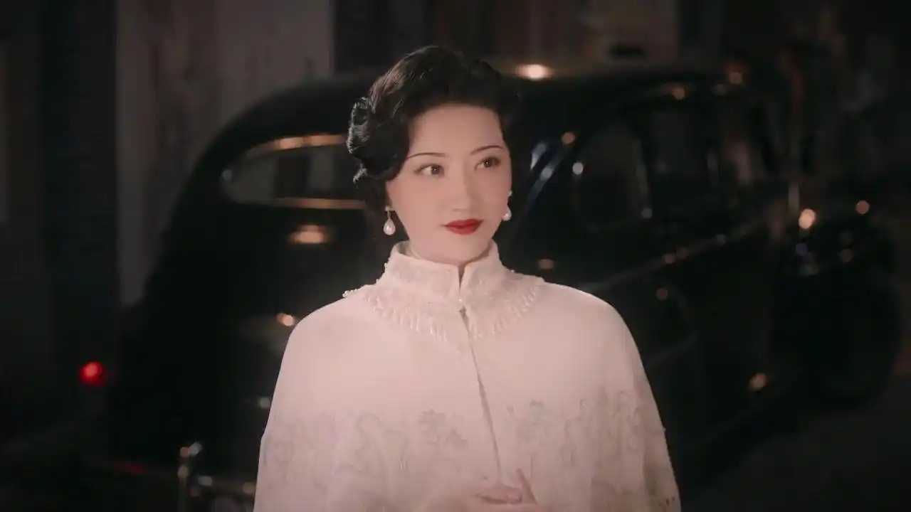 原创司藤开播大爆剧五星预定东宫导演的又一新作景甜旗袍秀