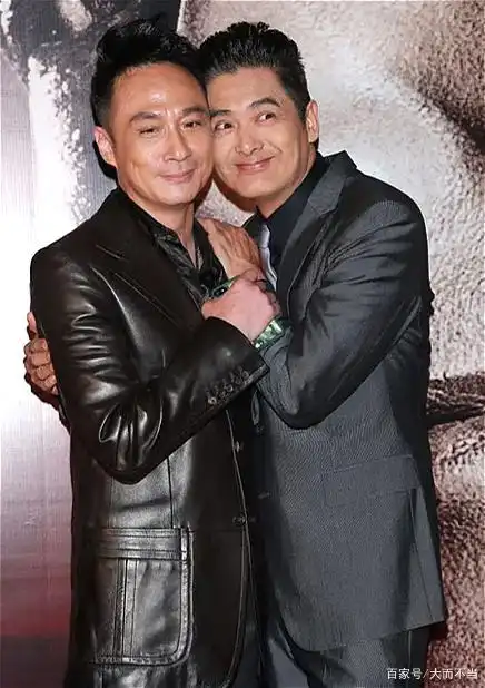 12年周润发出演此片差点被骂死,次年宣布裸捐才扳回一城!