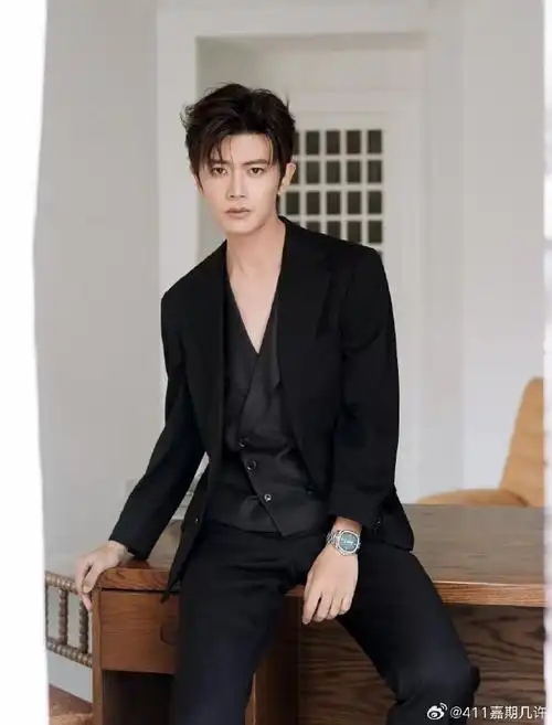 烈焰##任嘉伦烈焰##任嘉伦伍赓##任嘉伦##欧诗漫品牌代言人任嘉伦