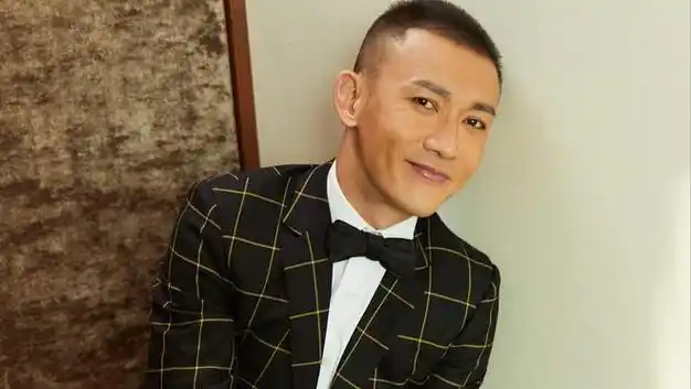 聂远因大男子主义上热搜每月给妻子300万网友难怪能演皇帝