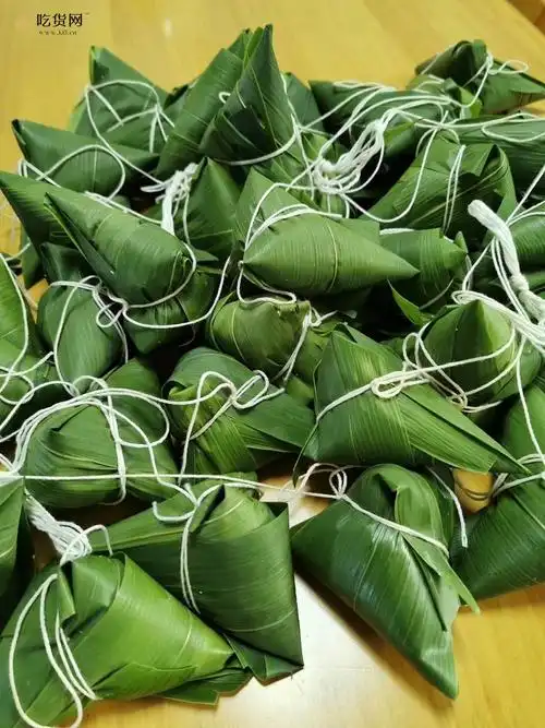 香菇蛋黄肉粽各种(付:多种口味的咸香粽子)的做法步骤图