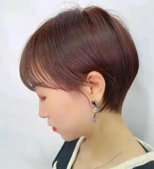 短发图片女2021新款减龄,最最重要的减龄短发发型_发型造型_宝妈时尚