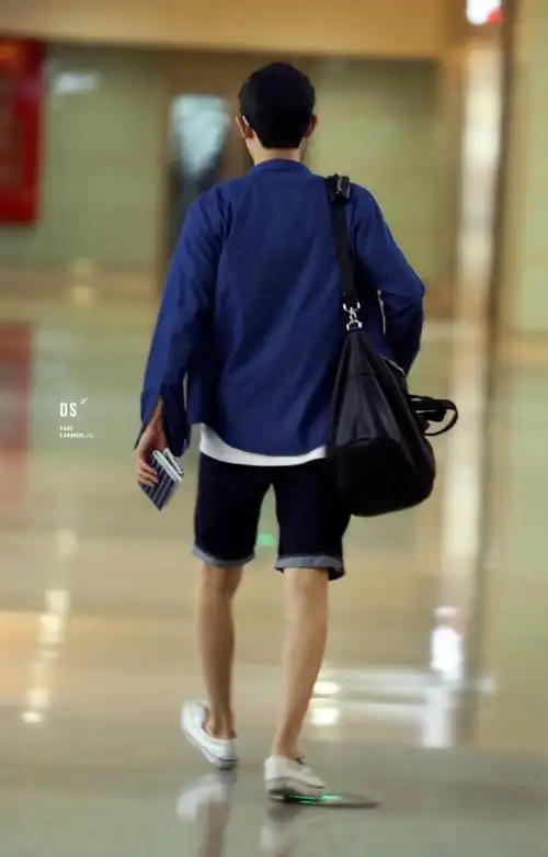 exo 朴灿烈 长腿偶吧