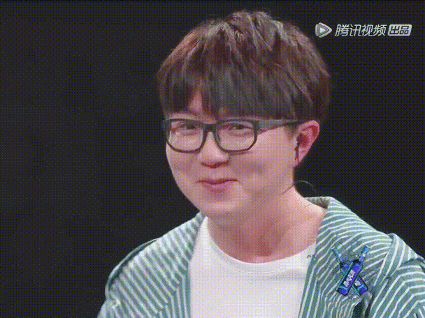 抽烟喝酒又纹身的毛不易我依然是乖巧邻家大男孩