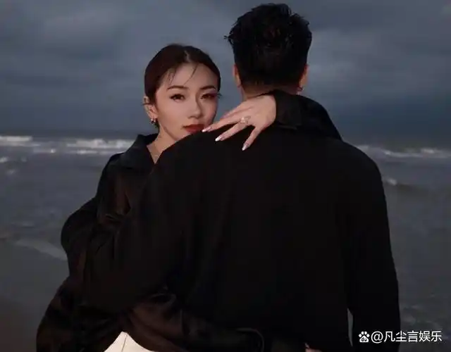 郑恺前女友程晓玥官宣怀孕!1个月前刚订婚,与男友认识10年