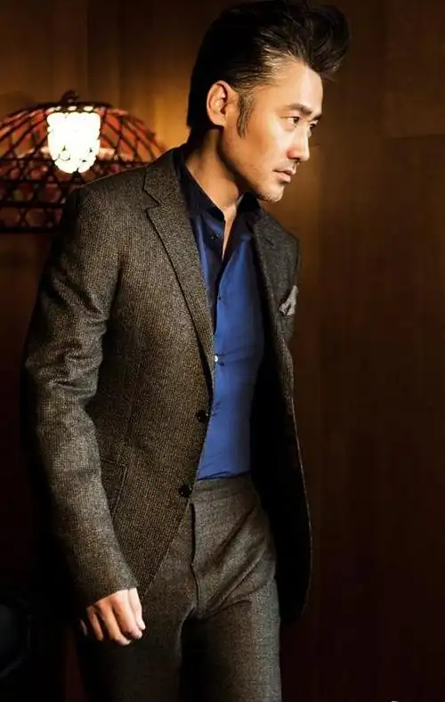 都必须有男人的样子