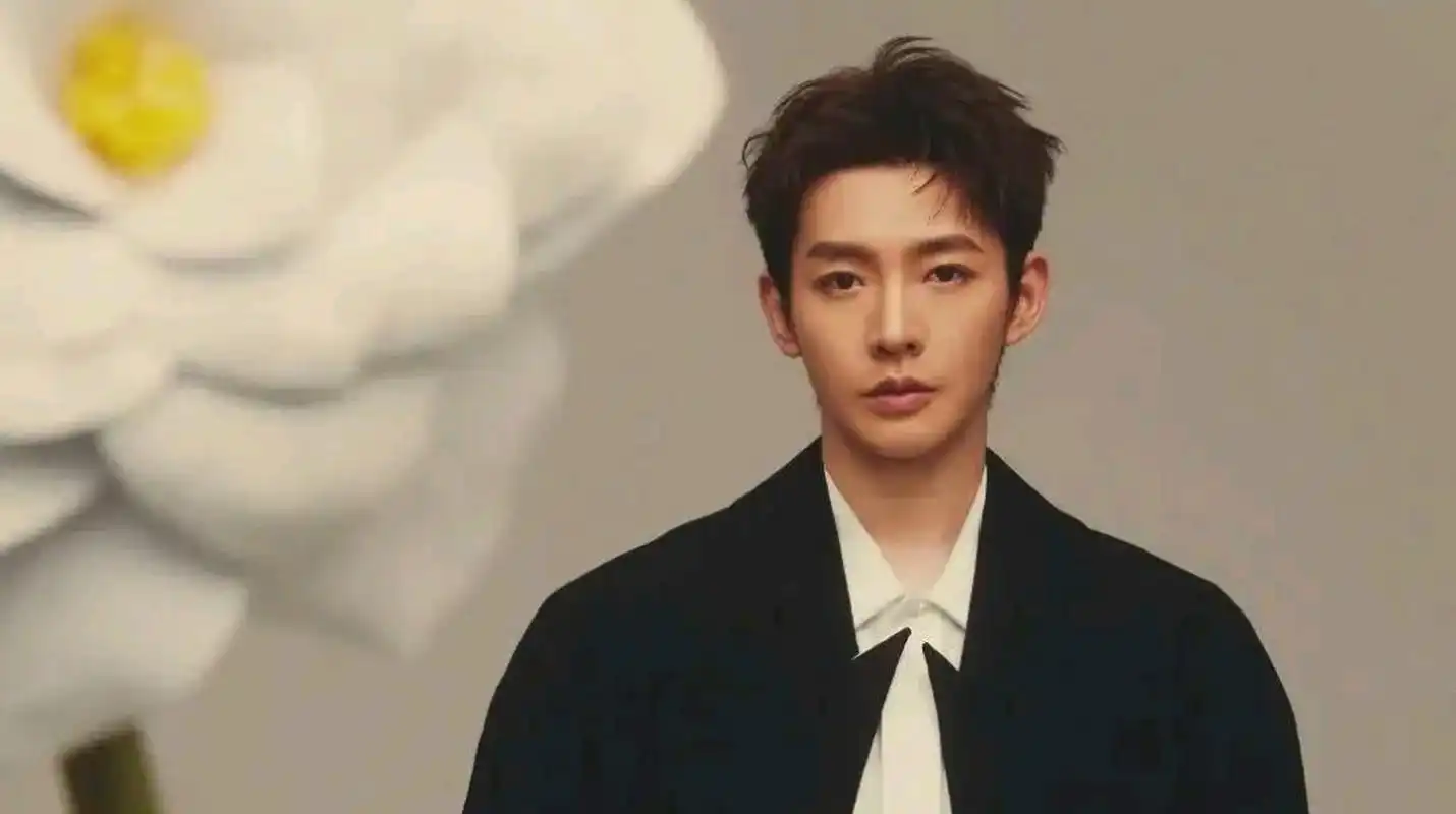 喊话邓为:邓为你招不招助理啊?