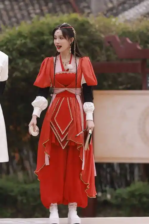 孟子义红色古装优雅写真_大片_孟婆_红衣