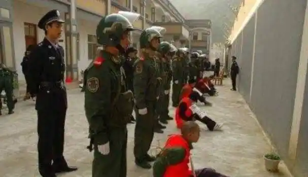 死刑犯在被枪毙前,为何国家还给他们发钱,700元用来干啥?