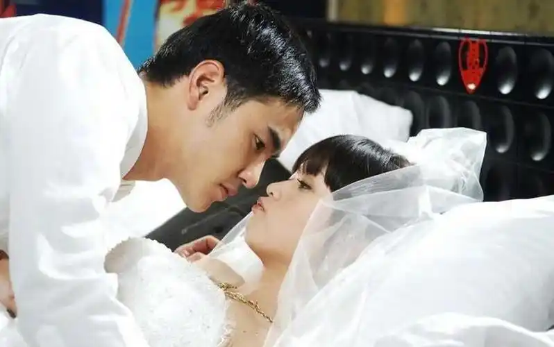 陈乔恩个人简介(交往过6位男神,霍建华是她的"意难平")