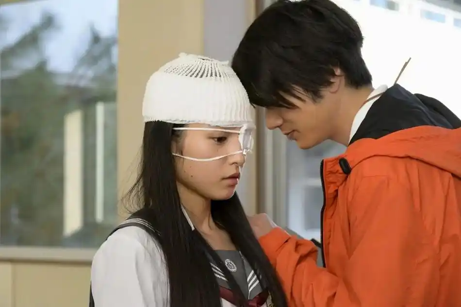 组图:山田裕贵《班会》剧照公布 秋田汐梨剧中被监禁