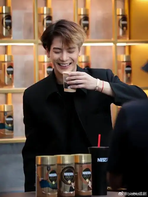 王嘉尔|王嘉尔超话@王嘉尔