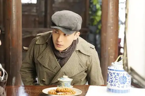 电视剧《惊蛰》持续热播 孙艺洲放手一搏求婚被拒