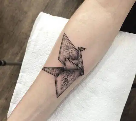 千纸鹤纹身_唯美千纸鹤图片_千纸鹤纹身图案设计_千纸鹤纹身图片_第5