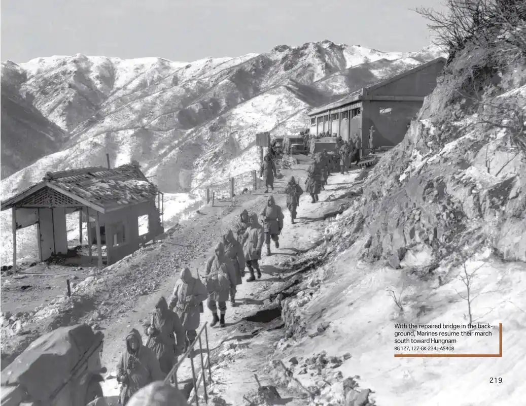 真实的长津湖战役现场照片——水门桥
