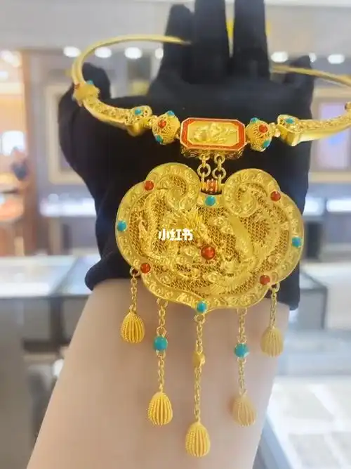 老凤祥新品78龙凤项圈