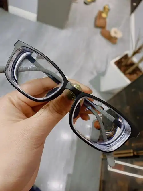 1650度近视眼镜分享感觉拍的有点随意