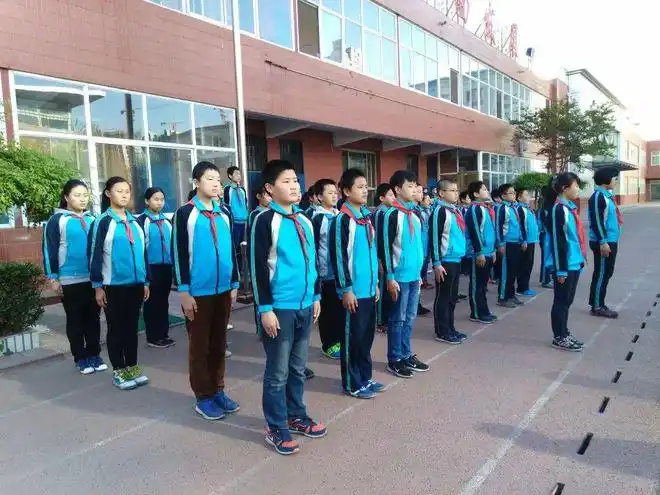 石家庄63所学校最美校服大比拼,你穿过哪一套?