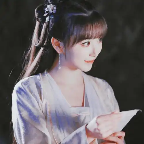 家人们孔雪儿的古装也太好看了