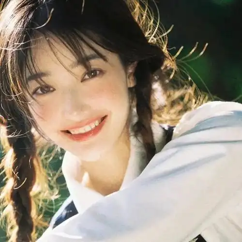 头像| 温柔干净的微信女生头像 - 知乎