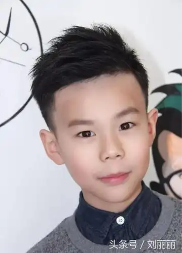 2018最受大家爱戴的小男孩发型,请为你家宝宝收藏了