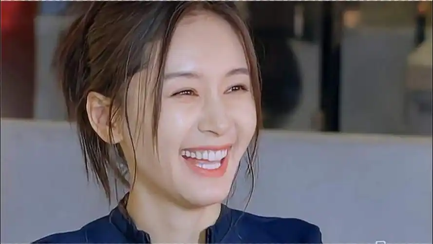 怦然心动:吴永恩教科书式哄女孩子,王子文笑的太开心!