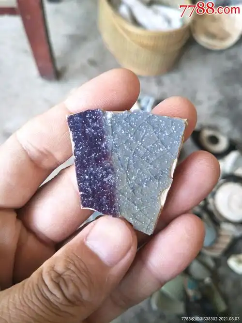 宋元钧窑挂红价值连城瓷片残片临清运河古玩店万枚瓷片标本馆