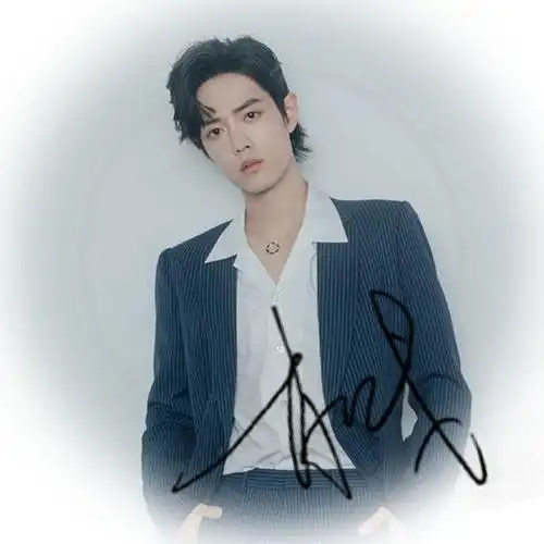 "隐藏的设计大师"肖战,设计logo不忘保护版权!