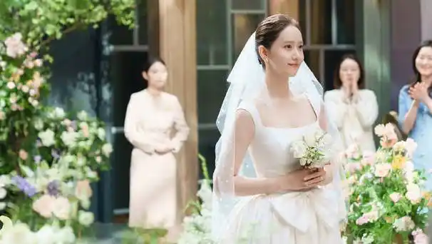 林允儿演员出道十六周年快乐##欢迎来到王之国大结局