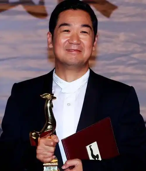 68岁的张国立,他也走到了今天